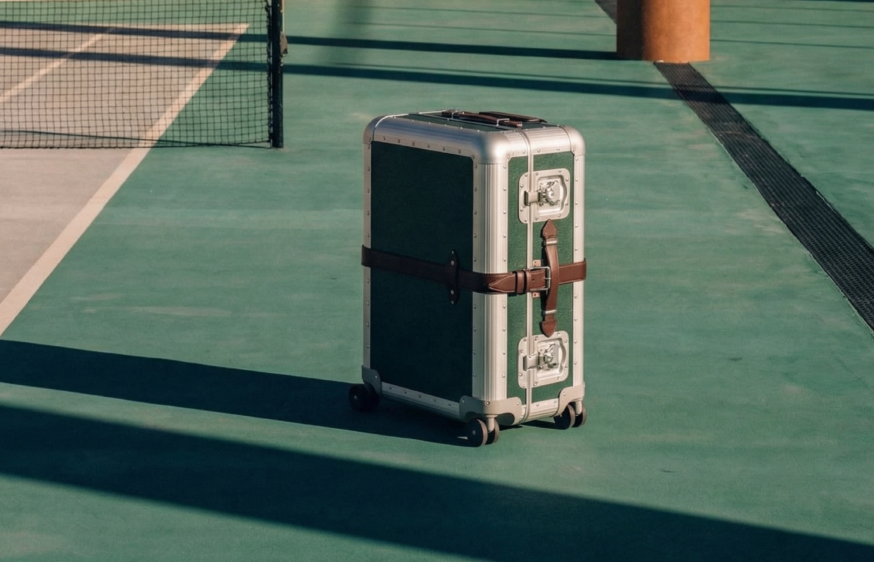 FPM Milano × GLOBE-TROTTERのメインビジュアル