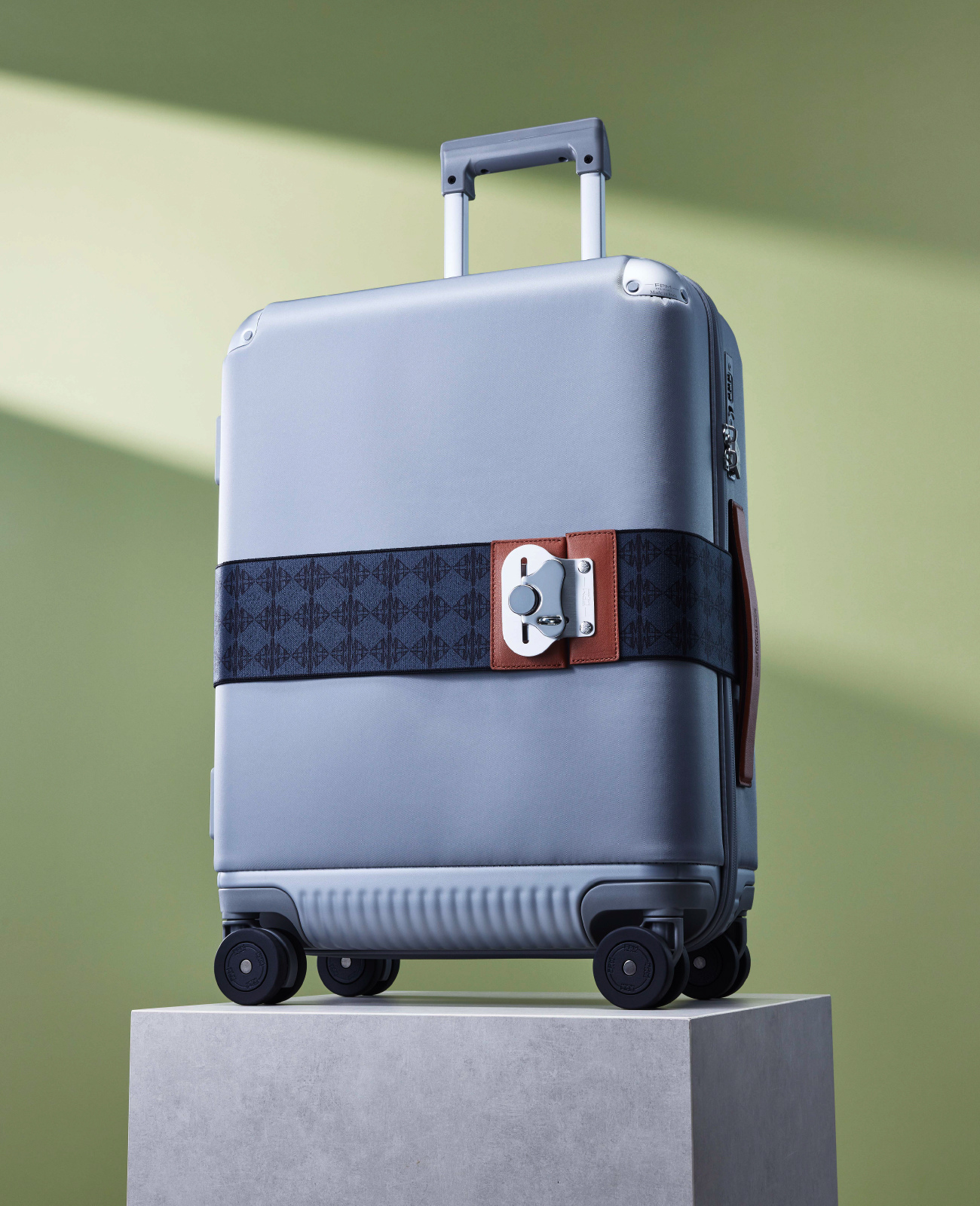 BANK ON THE ROAD Spinner 55S（L.Grey）