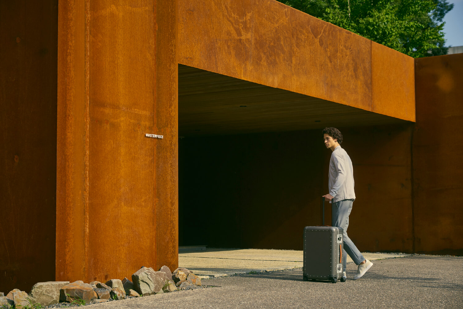 NOT A HOTEL NASU MASTERPIECE のエントランス