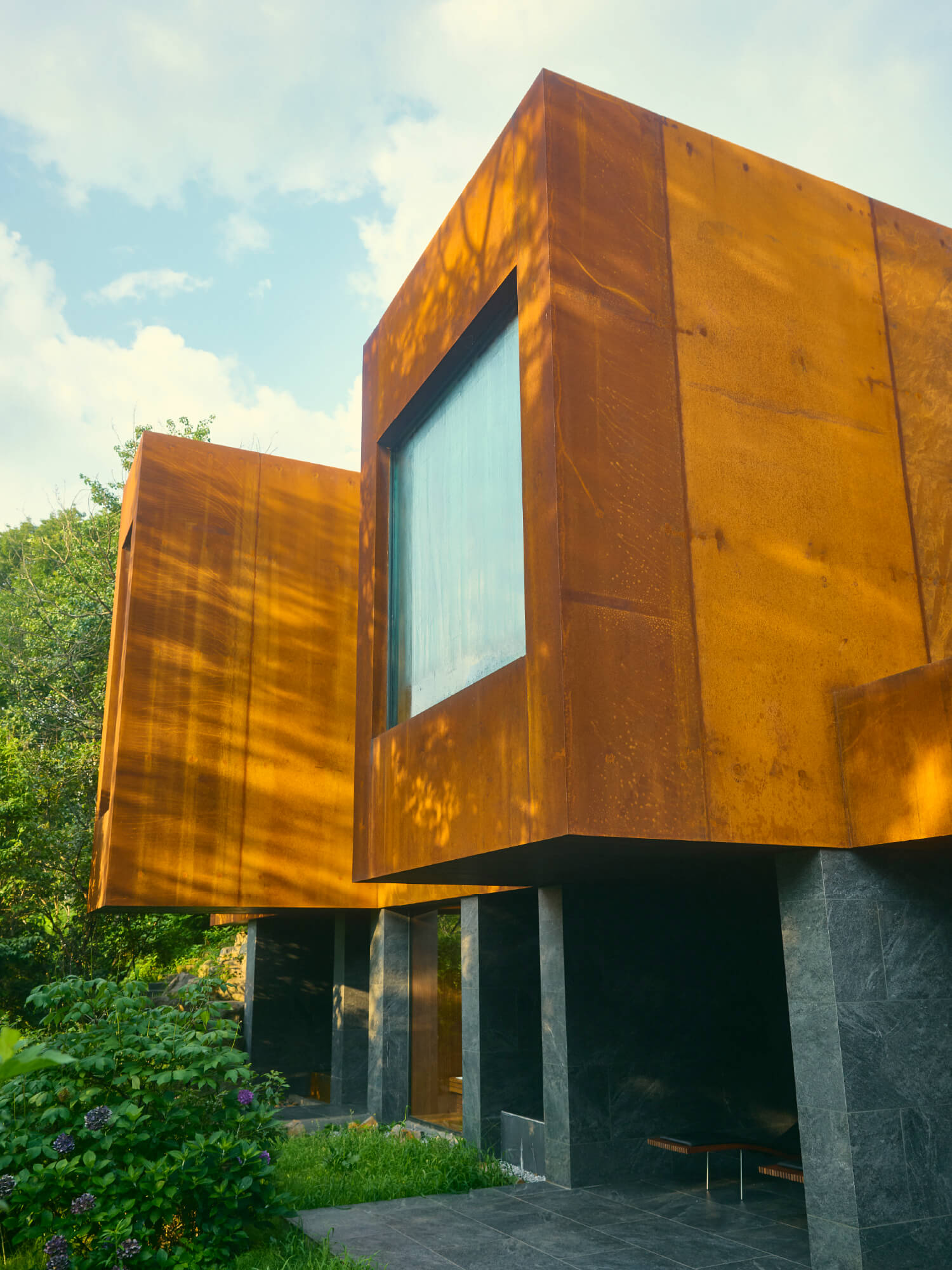 NOT A HOTEL NASU MASTERPIECE の外観